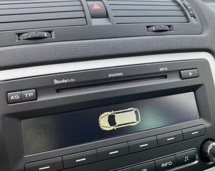 Чорний Шкода Октавія, об'ємом двигуна 2 л та пробігом 241 тис. км за 8800 $, фото 33 на Automoto.ua