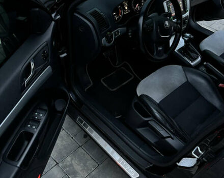 Чорний Шкода Октавія, об'ємом двигуна 1.98 л та пробігом 250 тис. км за 10000 $, фото 9 на Automoto.ua