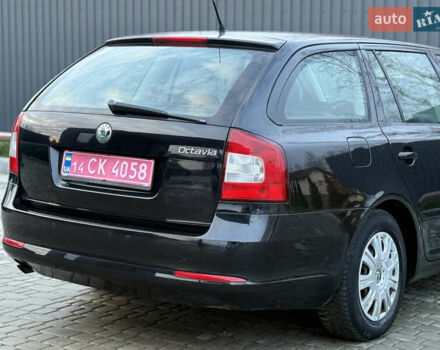 Черный Шкода Октавия, объемом двигателя 1.6 л и пробегом 202 тыс. км за 7490 $, фото 96 на Automoto.ua