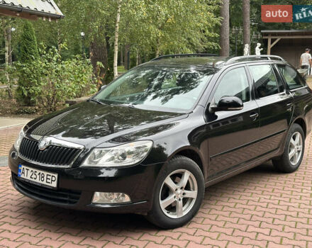 Черный Шкода Октавия, объемом двигателя 1.6 л и пробегом 224 тыс. км за 7800 $, фото 2 на Automoto.ua