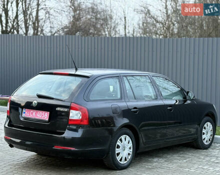 Черный Шкода Октавия, объемом двигателя 1.6 л и пробегом 202 тыс. км за 7490 $, фото 89 на Automoto.ua
