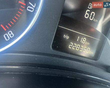 Черный Шкода Октавия, объемом двигателя 1.4 л и пробегом 228 тыс. км за 7500 $, фото 10 на Automoto.ua