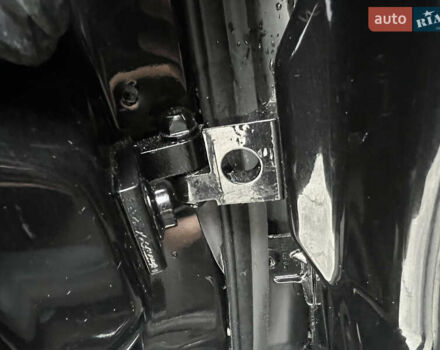 Черный Шкода Октавия, объемом двигателя 2 л и пробегом 265 тыс. км за 11950 $, фото 54 на Automoto.ua