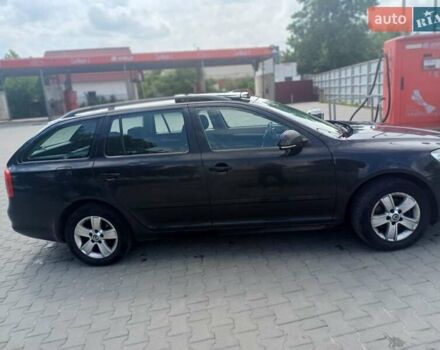 Черный Шкода Октавия, объемом двигателя 1.6 л и пробегом 192 тыс. км за 8500 $, фото 1 на Automoto.ua