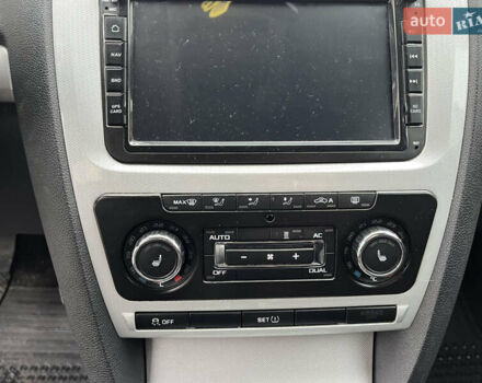 Черный Шкода Октавия, объемом двигателя 1.6 л и пробегом 315 тыс. км за 7200 $, фото 10 на Automoto.ua