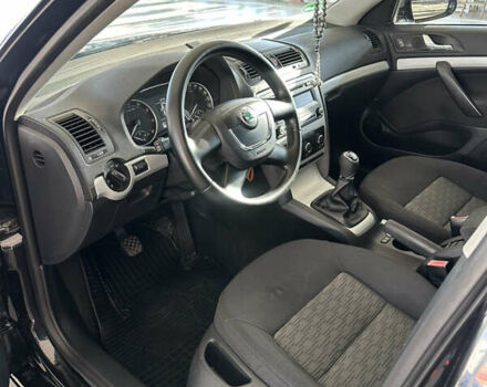Шкода Октавия 2010 в Николаеве на Automoto.ua Черный Шкода Октавия, объемом двигателя 1.8 л и пробегом 232 тыс. км за 6650 $, фото 10 на Automoto.ua