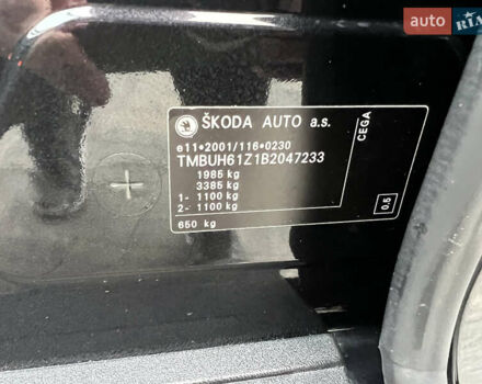 Черный Шкода Октавия, объемом двигателя 2 л и пробегом 265 тыс. км за 11950 $, фото 43 на Automoto.ua