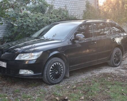 Шкода Октавия 2010 в Могилев-Подольском на Automoto.ua Черный Шкода Октавия, объемом двигателя 1.6 л и пробегом 250 тыс. км за 6999 $, фото 5 на Automoto.ua