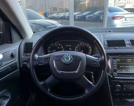 Чорний Шкода Октавія, об'ємом двигуна 1.8 л та пробігом 298 тис. км за 7490 $, фото 12 на Automoto.ua