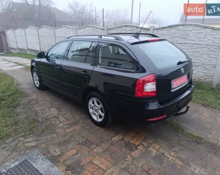 Черный Шкода Октавия, объемом двигателя 2 л и пробегом 249 тыс. км за 8600 $, фото 3 на Automoto.ua