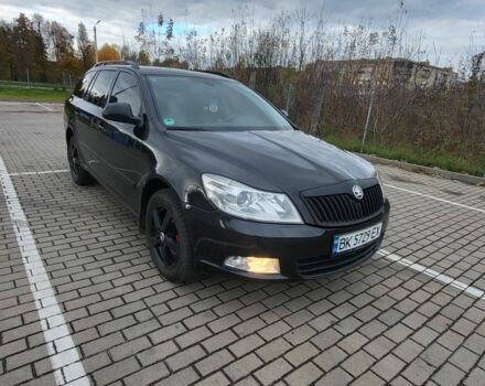 Чорний Шкода Октавія, об'ємом двигуна 1.6 л та пробігом 241 тис. км за 8100 $, фото 5 на Automoto.ua