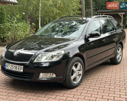 Черный Шкода Октавия, объемом двигателя 1.6 л и пробегом 224 тыс. км за 7500 $, фото 2 на Automoto.ua