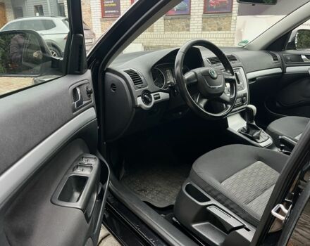 Чорний Шкода Октавія, об'ємом двигуна 0 л та пробігом 229 тис. км за 7800 $, фото 9 на Automoto.ua