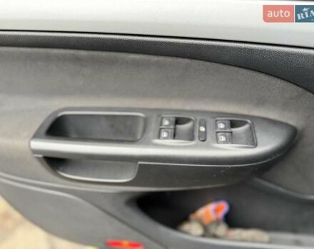 Черный Шкода Октавия, объемом двигателя 1.6 л и пробегом 305 тыс. км за 7600 $, фото 26 на Automoto.ua