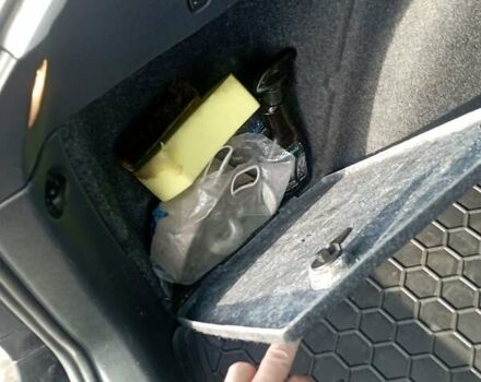 Чорний Шкода Октавія, об'ємом двигуна 1.6 л та пробігом 218 тис. км за 10200 $, фото 14 на Automoto.ua