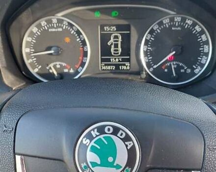 Черный Шкода Октавия, объемом двигателя 1.99 л и пробегом 366 тыс. км за 7500 $, фото 2 на Automoto.ua