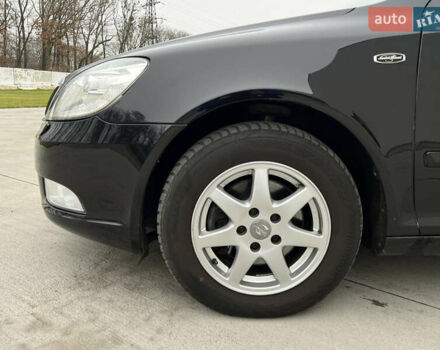 Черный Шкода Октавия, объемом двигателя 2 л и пробегом 229 тыс. км за 11650 $, фото 34 на Automoto.ua