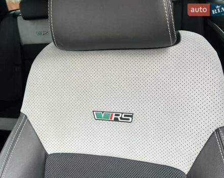 Черный Шкода Октавия, объемом двигателя 2 л и пробегом 265 тыс. км за 11950 $, фото 47 на Automoto.ua