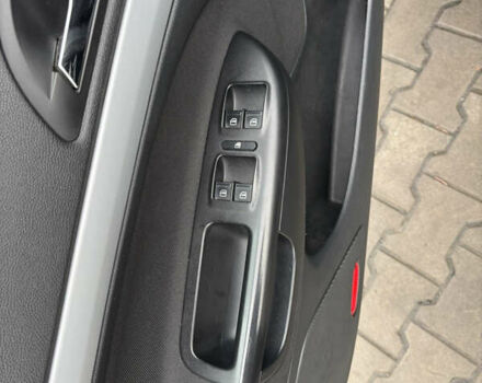 Чорний Шкода Октавія, об'ємом двигуна 1.6 л та пробігом 182 тис. км за 9300 $, фото 5 на Automoto.ua