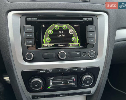 Черный Шкода Октавия, объемом двигателя 2 л и пробегом 265 тыс. км за 11950 $, фото 98 на Automoto.ua