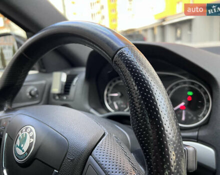 Черный Шкода Октавия, объемом двигателя 1.97 л и пробегом 316 тыс. км за 11500 $, фото 25 на Automoto.ua