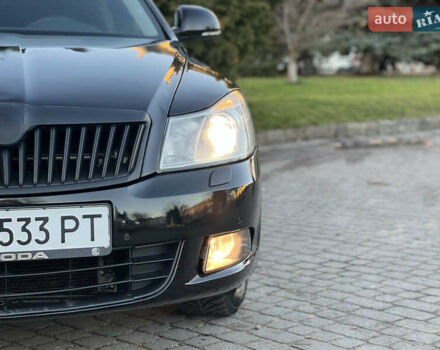 Чорний Шкода Октавія, об'ємом двигуна 1.6 л та пробігом 262 тис. км за 6700 $, фото 4 на Automoto.ua