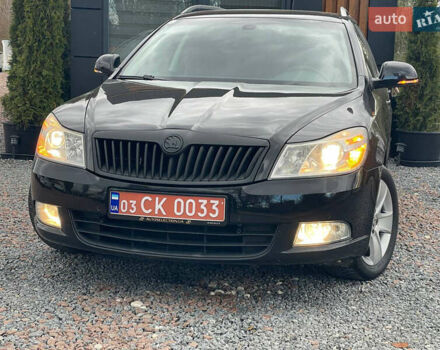 Чорний Шкода Октавія, об'ємом двигуна 2 л та пробігом 223 тис. км за 8999 $, фото 12 на Automoto.ua