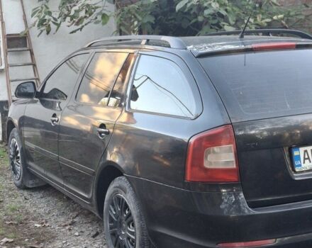 Шкода Октавия 2010 в Могилев-Подольском на Automoto.ua Черный Шкода Октавия, объемом двигателя 1.6 л и пробегом 250 тыс. км за 6999 $, фото 4 на Automoto.ua