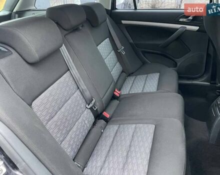 Черный Шкода Октавия, объемом двигателя 1.6 л и пробегом 176 тыс. км за 7550 $, фото 10 на Automoto.ua