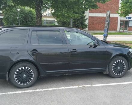 Чорний Шкода Октавія, об'ємом двигуна 1.6 л та пробігом 320 тис. км за 8000 $, фото 2 на Automoto.ua