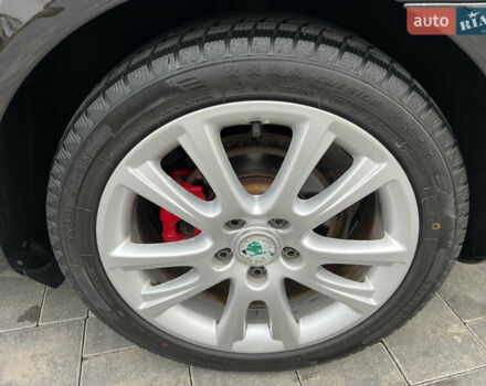 Чорний Шкода Октавія, об'ємом двигуна 2 л та пробігом 267 тис. км за 11850 $, фото 124 на Automoto.ua