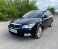 Черный Шкода Октавия, объемом двигателя 1.8 л и пробегом 230 тыс. км за 8800 $, фото 1 на Automoto.ua