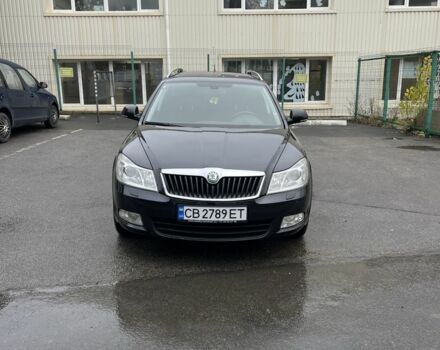 Чорний Шкода Октавія, об'ємом двигуна 1.6 л та пробігом 315 тис. км за 7200 $, фото 1 на Automoto.ua
