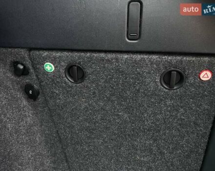 Черный Шкода Октавия, объемом двигателя 1.6 л и пробегом 176 тыс. км за 7550 $, фото 13 на Automoto.ua