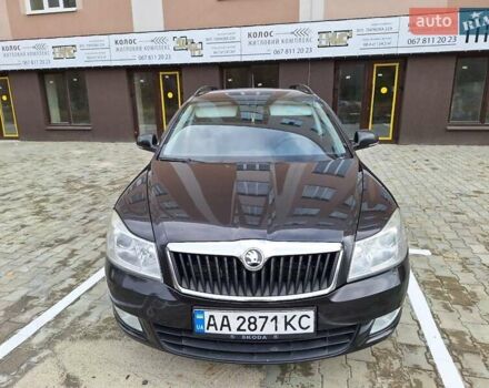 Черный Шкода Октавия, объемом двигателя 1.8 л и пробегом 311 тыс. км за 7250 $, фото 47 на Automoto.ua