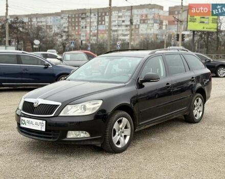 Черный Шкода Октавия, объемом двигателя 1.39 л и пробегом 219 тыс. км за 8300 $, фото 3 на Automoto.ua
