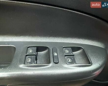 Черный Шкода Октавия, объемом двигателя 1.4 л и пробегом 246 тыс. км за 7299 $, фото 29 на Automoto.ua