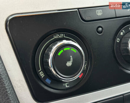 Чорний Шкода Октавія, об'ємом двигуна 1.6 л та пробігом 202 тис. км за 7650 $, фото 57 на Automoto.ua