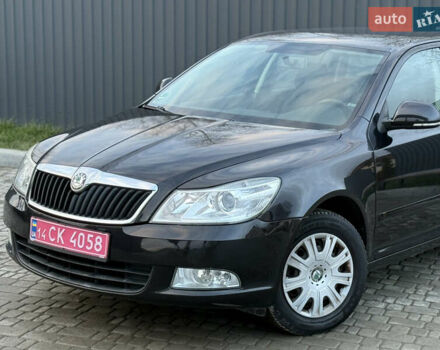 Черный Шкода Октавия, объемом двигателя 1.6 л и пробегом 202 тыс. км за 7490 $, фото 66 на Automoto.ua