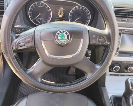 Черный Шкода Октавия, объемом двигателя 1.97 л и пробегом 280 тыс. км за 9200 $, фото 13 на Automoto.ua