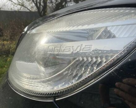 Черный Шкода Октавия, объемом двигателя 1.6 л и пробегом 275 тыс. км за 7300 $, фото 6 на Automoto.ua