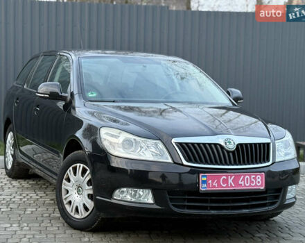 Черный Шкода Октавия, объемом двигателя 1.6 л и пробегом 202 тыс. км за 7490 $, фото 69 на Automoto.ua