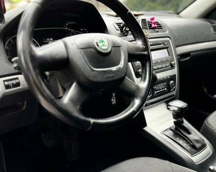 Чорний Шкода Октавія, об'ємом двигуна 1.39 л та пробігом 221 тис. км за 6600 $, фото 20 на Automoto.ua