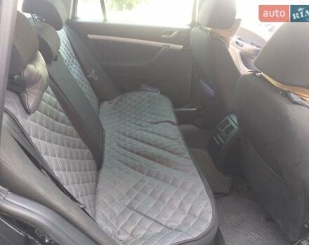 Черный Шкода Октавия, объемом двигателя 1.6 л и пробегом 317 тыс. км за 7500 $, фото 4 на Automoto.ua