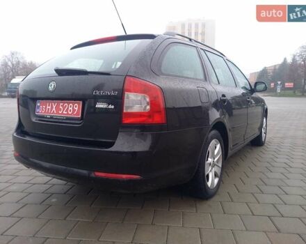 Черный Шкода Октавия, объемом двигателя 1.2 л и пробегом 186 тыс. км за 5950 $, фото 4 на Automoto.ua