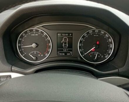 Чорний Шкода Октавія, об'ємом двигуна 1.6 л та пробігом 218 тис. км за 10200 $, фото 5 на Automoto.ua