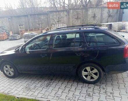 Черный Шкода Октавия, объемом двигателя 1.6 л и пробегом 298 тыс. км за 6500 $, фото 1 на Automoto.ua
