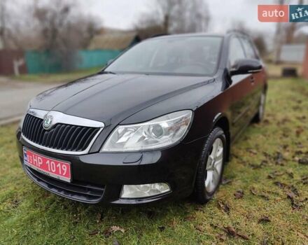Чорний Шкода Октавія, об'ємом двигуна 1.6 л та пробігом 200 тис. км за 7800 $, фото 1 на Automoto.ua