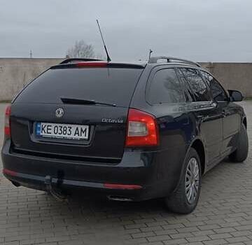 Черный Шкода Октавия, объемом двигателя 1.6 л и пробегом 390 тыс. км за 7250 $, фото 5 на Automoto.ua