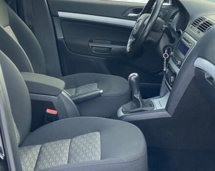 Черный Шкода Октавия, объемом двигателя 1.6 л и пробегом 231 тыс. км за 8400 $, фото 11 на Automoto.ua